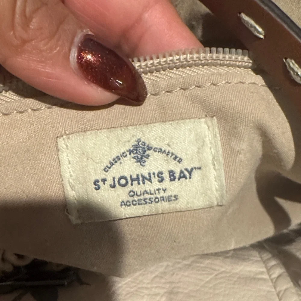 St.Johns Bay discover elegance